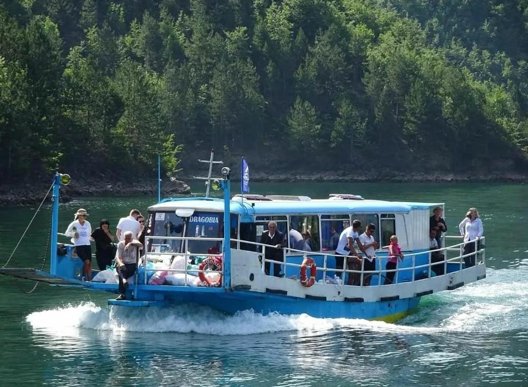 5 Stinet Villa Koman Bagian luar foto