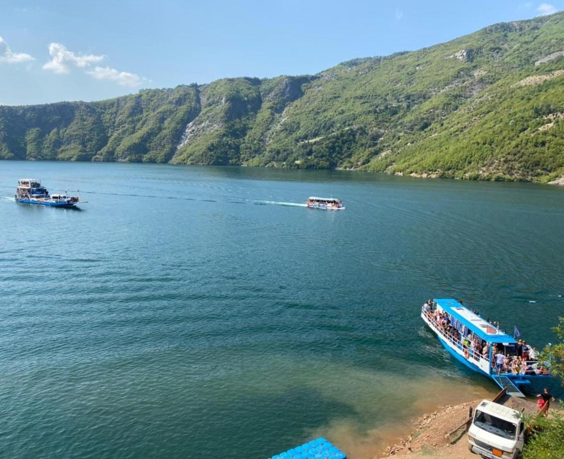 5 Stinet Villa Koman Bagian luar foto