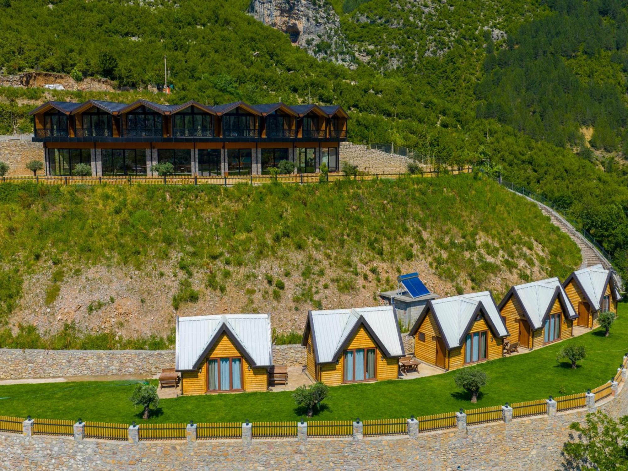 5 Stinet Villa Koman Bagian luar foto